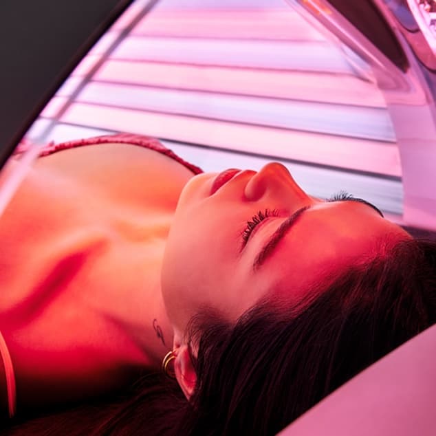 Level 4 Tanning - Monthly at Beautifully Bronzed in Buffalo, MO